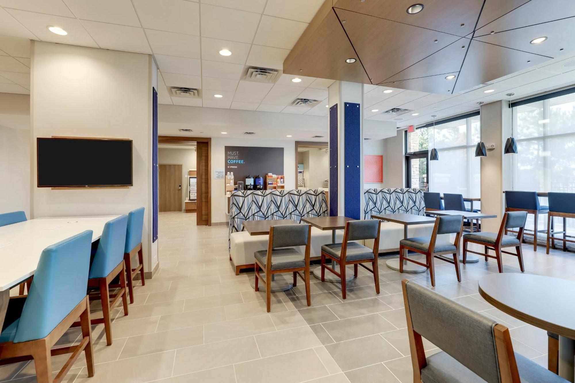 Holiday Inn Express Holly Springs - Raleigh Area By Ihg Exteriör bild