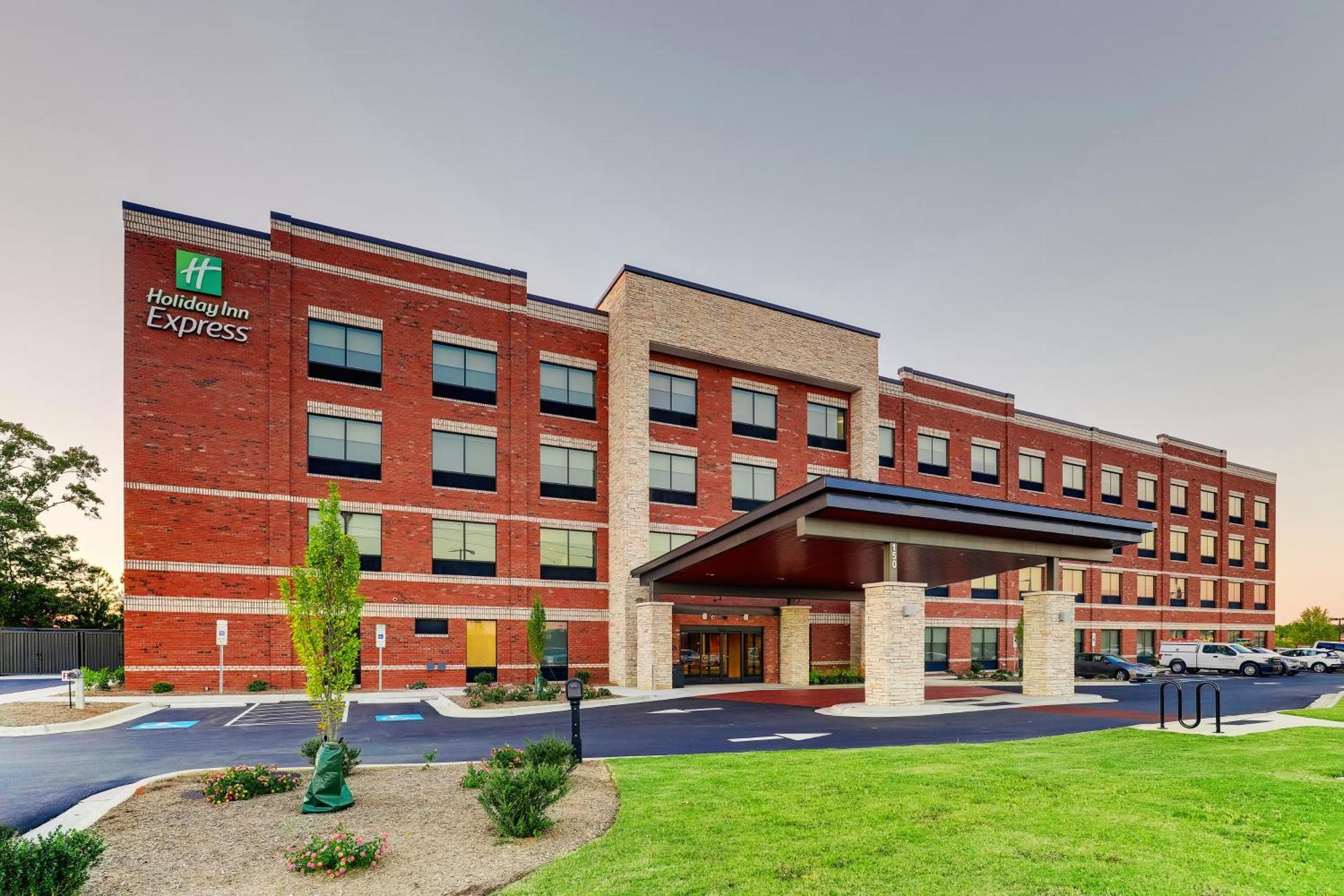 Holiday Inn Express Holly Springs - Raleigh Area By Ihg Exteriör bild