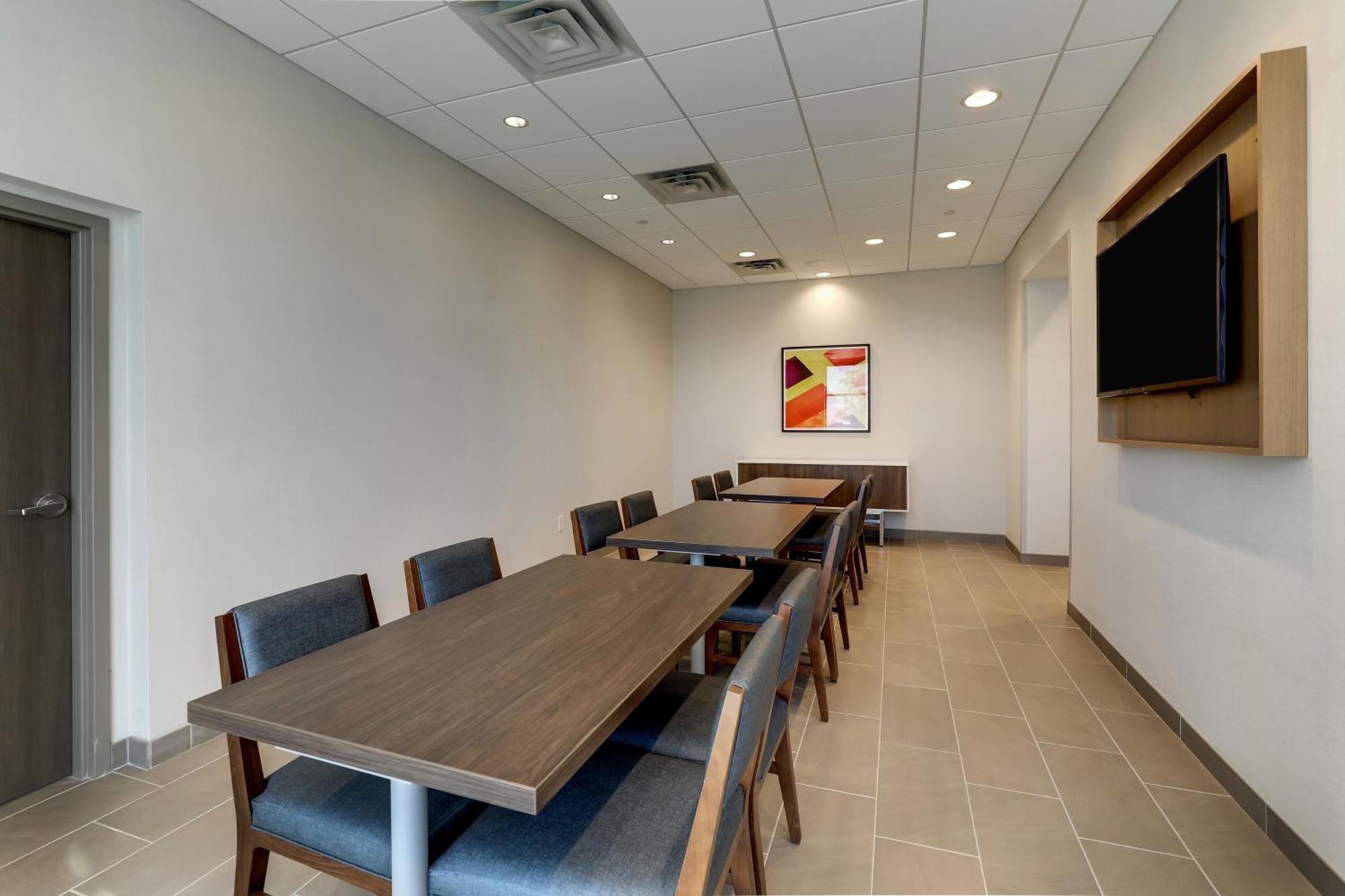Holiday Inn Express Holly Springs - Raleigh Area By Ihg Exteriör bild