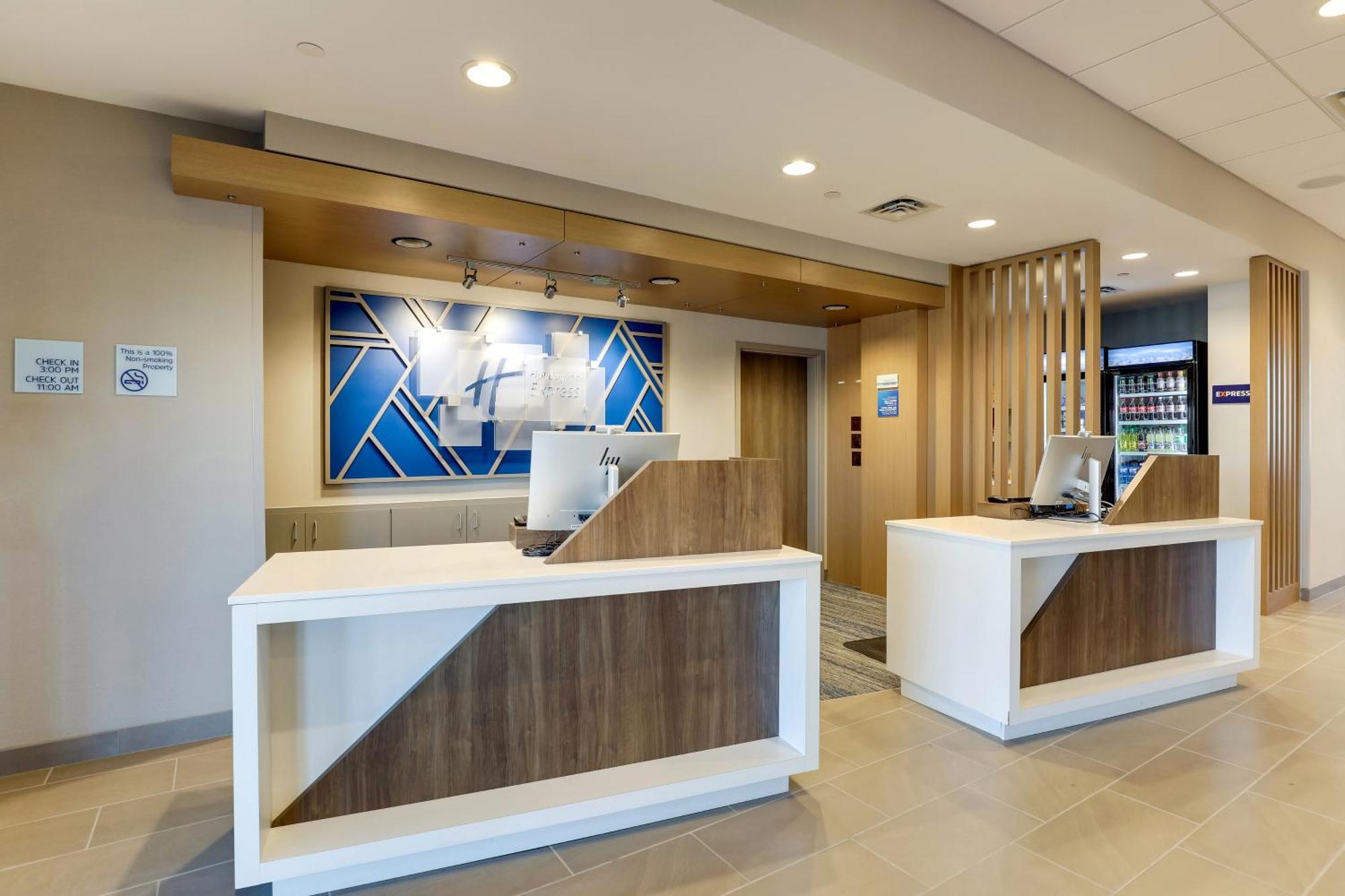 Holiday Inn Express Holly Springs - Raleigh Area By Ihg Exteriör bild