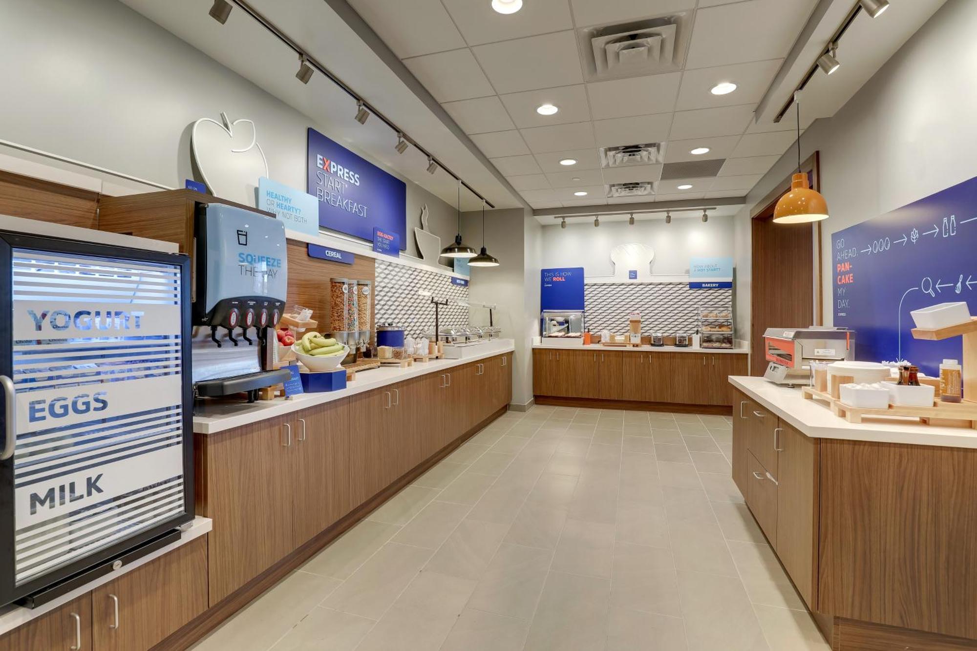 Holiday Inn Express Holly Springs - Raleigh Area By Ihg Exteriör bild