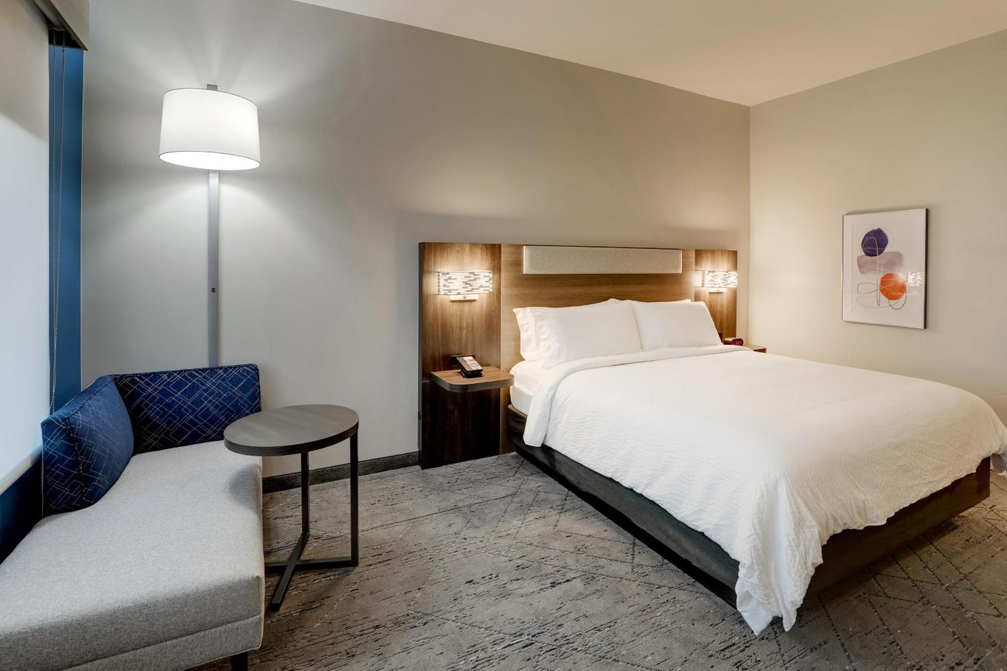 Holiday Inn Express Holly Springs - Raleigh Area By Ihg Exteriör bild